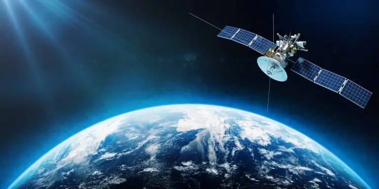 [FR] Article 504 - observation de la Terre - n°3 - Constellations et NewSpace - la démocratisation de l'observation de la Terre
