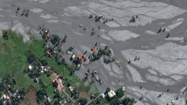 [EN] Article 069 - Satellite imagery - n-¦9 - Natural Disasters and Damage Assessment